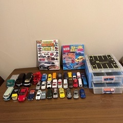 トミカー非販売ベンツポルシェ