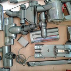 部品取り[引取可]ダイソン掃除機パーツ多数の画像