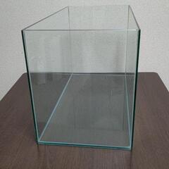 (交渉中)60cmガラス水槽 水槽台 お譲りしますの画像