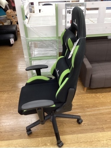 KB-56【新入荷　リサイクル品】IODOOS ゲーミングチェア　黒×緑