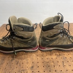 《ASOLO アゾロ》レディース GORE-TEX ゴアテックス ビブラムソール トレッキング クライミング ブーツ 24cmの画像