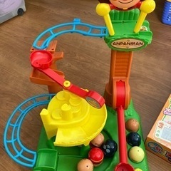 アンパンマンそれいけ！コロロンパーク　のぼってジャンプだ！コロロ...
