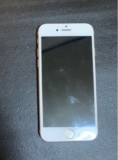 iPhone8 256 GBです。