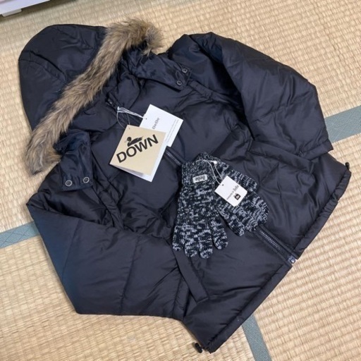 【BeBe】ダウンジャケット 130 手袋 L タグ付き