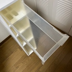 【受け渡し者決定】棚、隙間収納の画像