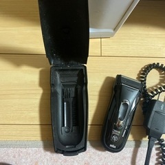 BRAUN シェーバーの画像
