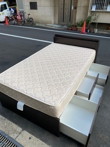?美品マットレス　フレームセットセミダブル?大阪市内配達設置無料??
