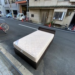🌸美品マットレス　フレームセットセミダブル🌸大阪市内配達設置無料🌸🌸