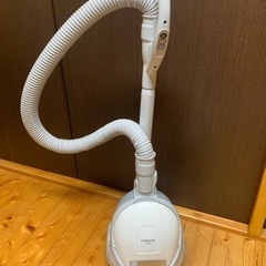 紙パック式掃除機　HITACHI 日立　CV-VP5