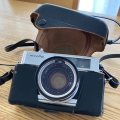 ミノルタ　カメラ　レトロ　HI-MATIC 7s