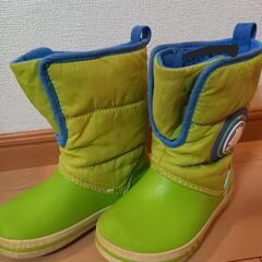 crocs　スノーブーツ