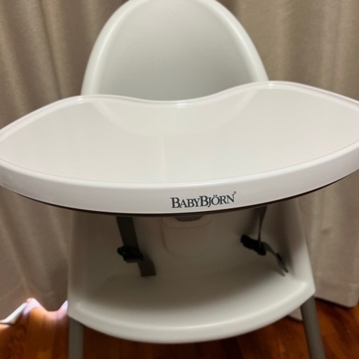 【取引済】ベビービョルン　ハイチェア