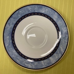 ロイヤルドルトン　センテニアル ローズ　カップ ＆ ソーサーの画像