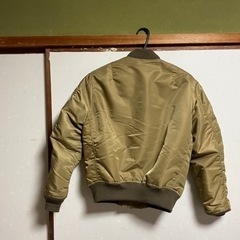 avirex ma1の画像