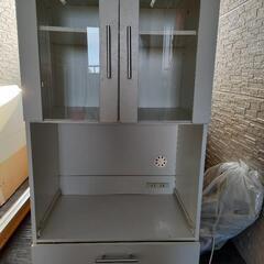食器棚