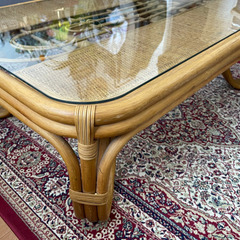 ラタン テーブルの画像