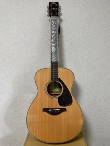 YAMAHA FS820 ギター　2019年8月購入　新品に近い　受付２/２４まで