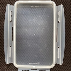 お弁当箱の画像