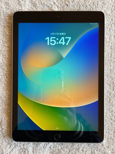 ipad 2017第5 wi-fi ３２GB silver バッテリー９７％　美品