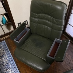 回転座椅子　ソファ　リクライニングチェアの画像