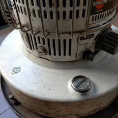 トヨトミ 石油ストーブ TOYOTOMI トヨストーブ トヨトミストーブ　　KSA-105Gの画像