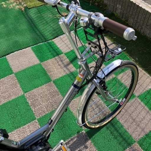 ほぼ新品！　ヤマハ　パスシティV　シルバー　22年7月購入　一度乗っただけの自転車