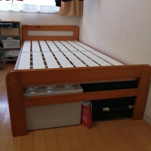 ベッドフレーム