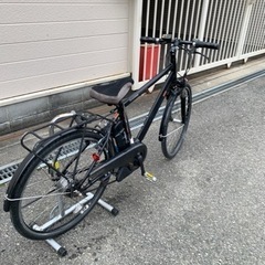 ❤️❤️❤️サスペンション付き❤️❤️新品バッテリー❤️クロスバイク❤️🚲の画像