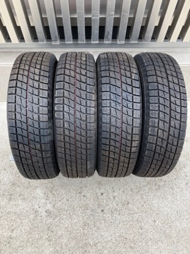 175/65R14未使用スタッドレスタイヤ4本  ヴィッツ、ノート、キューブ、フィット、デミオ等　ランクS