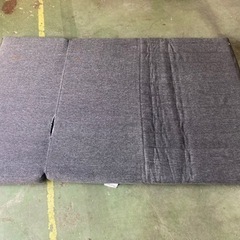 ● 2人掛け座椅子ソファー、マットレス、長さ180センチ、B級品の画像