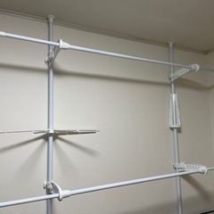 壁面つっぱり物干し(リフティ400)