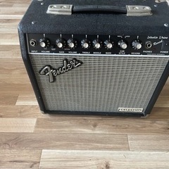 fender 小型アンプ　gain reverb 付き