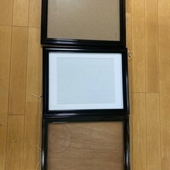 【土日受け取り希望】額縁3つセットの画像