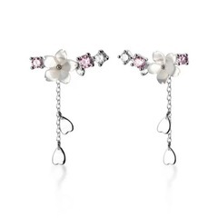 新品未使用　桜　ピアス　スプリングの画像