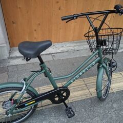 美品☆Welby[ウエルビー]FIORELLO(フィオレオ)20吋ミニベロ(小径車) シングル/マットカーキの画像