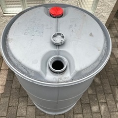数量限定‼️【大人気商品入荷しました！】扱いやすい樹脂製ドラム200リットル　水の貯蔵などや雨水貯蔵など。の画像