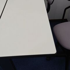 コクヨスチール製二人がけ机