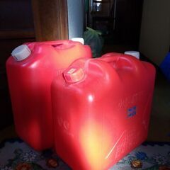 灯油缶18L、2缶