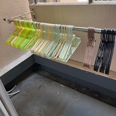 収縮物干し竿、ハンガーセット