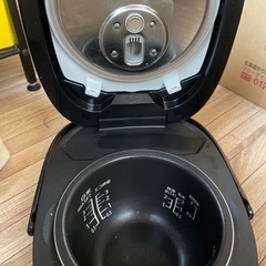 Panasonic SR-KT067 炊飯器3.5合　2018年製の画像