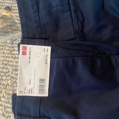 無料　新品　ユニクロズボンの画像
