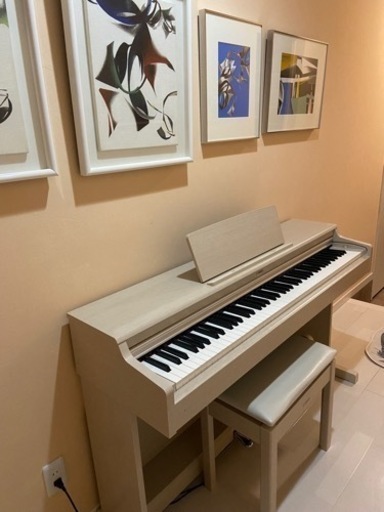 美品　YAMAHA 電子ピアノ