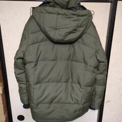 ボリュームアウター カーキ XLの画像