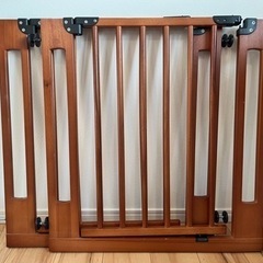【2セット】ベビーゲートお売りしますの画像