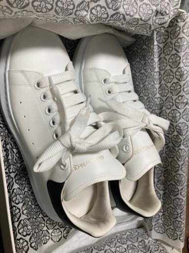 アレクサンダーマックイーン　ホワイト　サイズ40