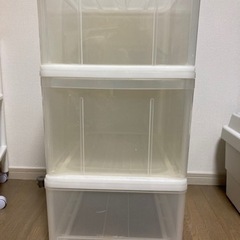 衣装ケース　三つ