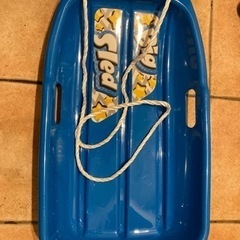 スノースライダー　そり　一つ800円の画像