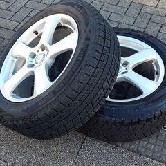 スタッドレスタイヤ　アルミホイール付き225/60/R18