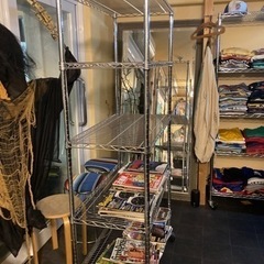 スチールラックの画像