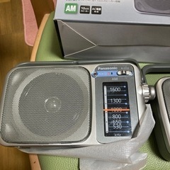 【ジャンク品】Panasonicラジオ　２点の画像